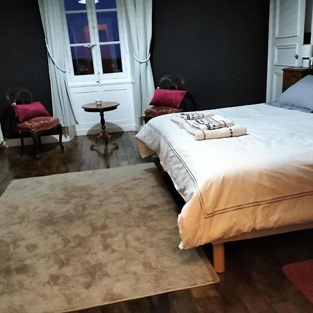 Bed and Breakfast Chateau Le Puybelliard Chantonnay Exteriér fotografie